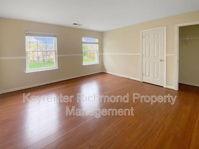 Building Photo - 229 Ashbury Hills Dr