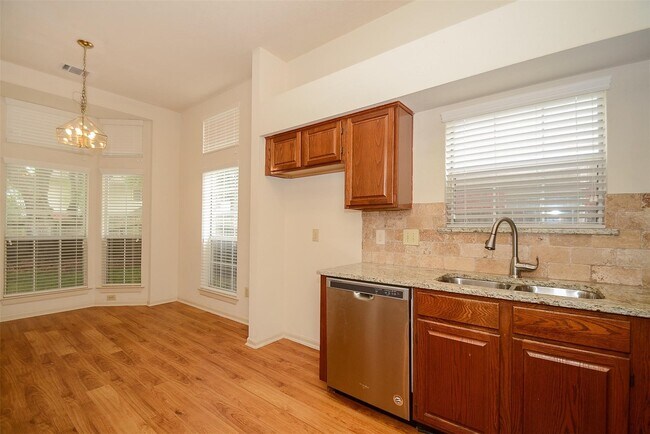 Building Photo - 14319 Whitlock Dr