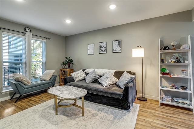 Building Photo - 4020 Holland Ave