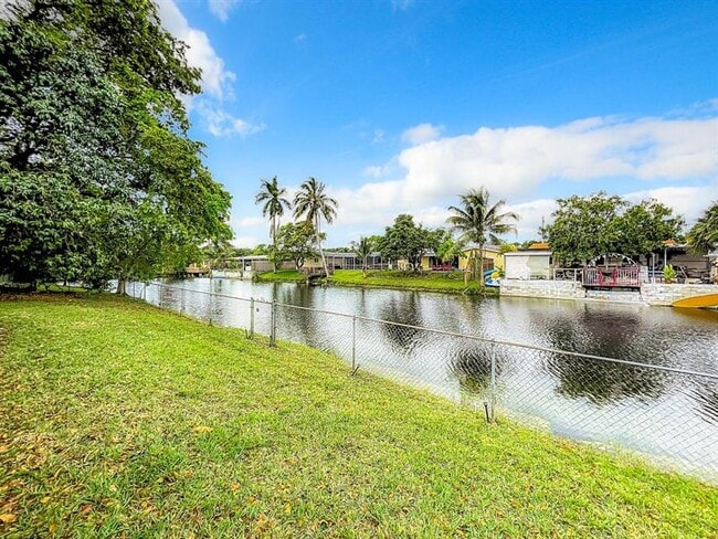 Building Photo - 2171 NW 87th Ave