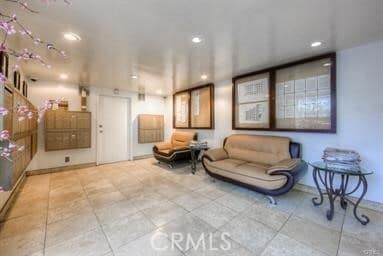 Building Photo - 335 Cedar Ave