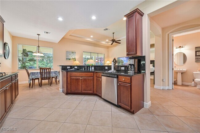 Building Photo - 12731 Aviano Dr