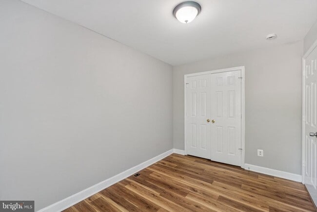 Building Photo - 6104 Joust Ln