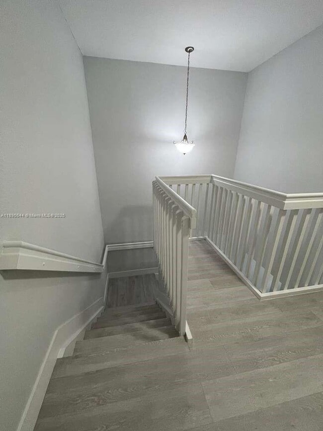 Building Photo - 4259 SW 164th Ct