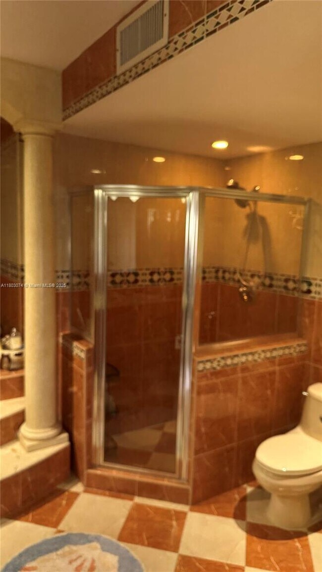 Building Photo - 3725 S Ocean Dr