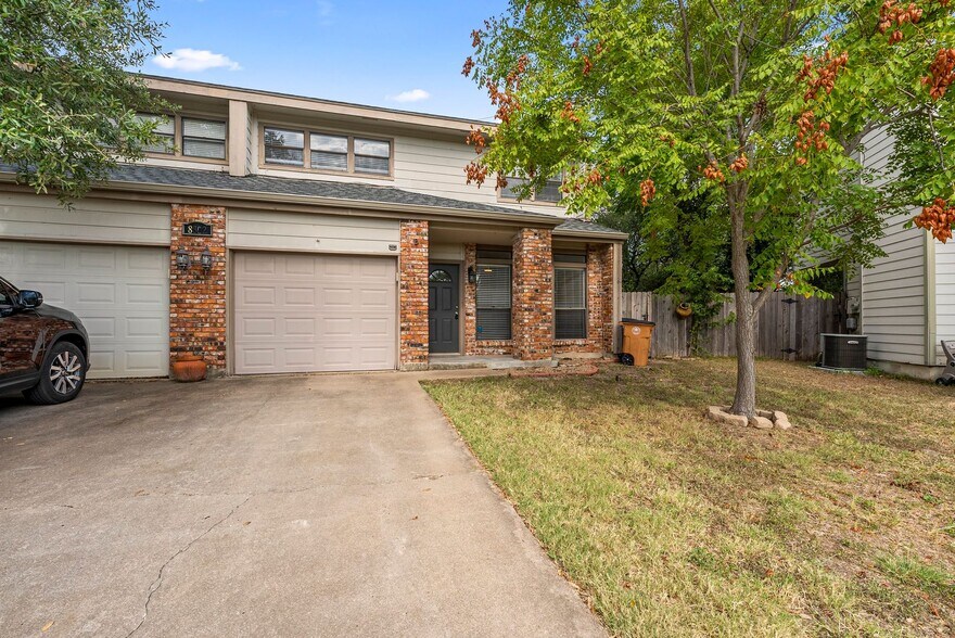 Building Photo - 8302 Bradford Edward Cove