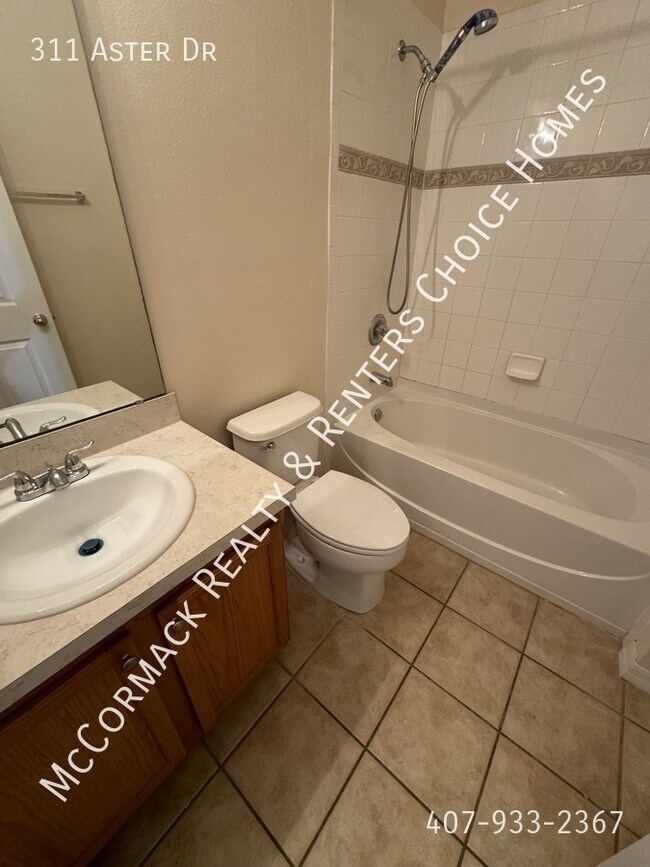 Building Photo - 311 Aster Dr