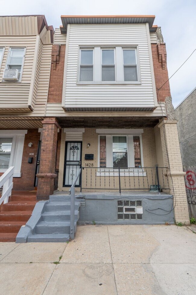 Primary Photo - Newly rehabbed 3 bedroom 1.5 bath unit
