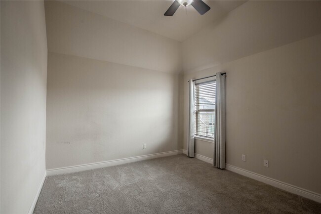 Building Photo - 111 Pinnacle Ridge Ct