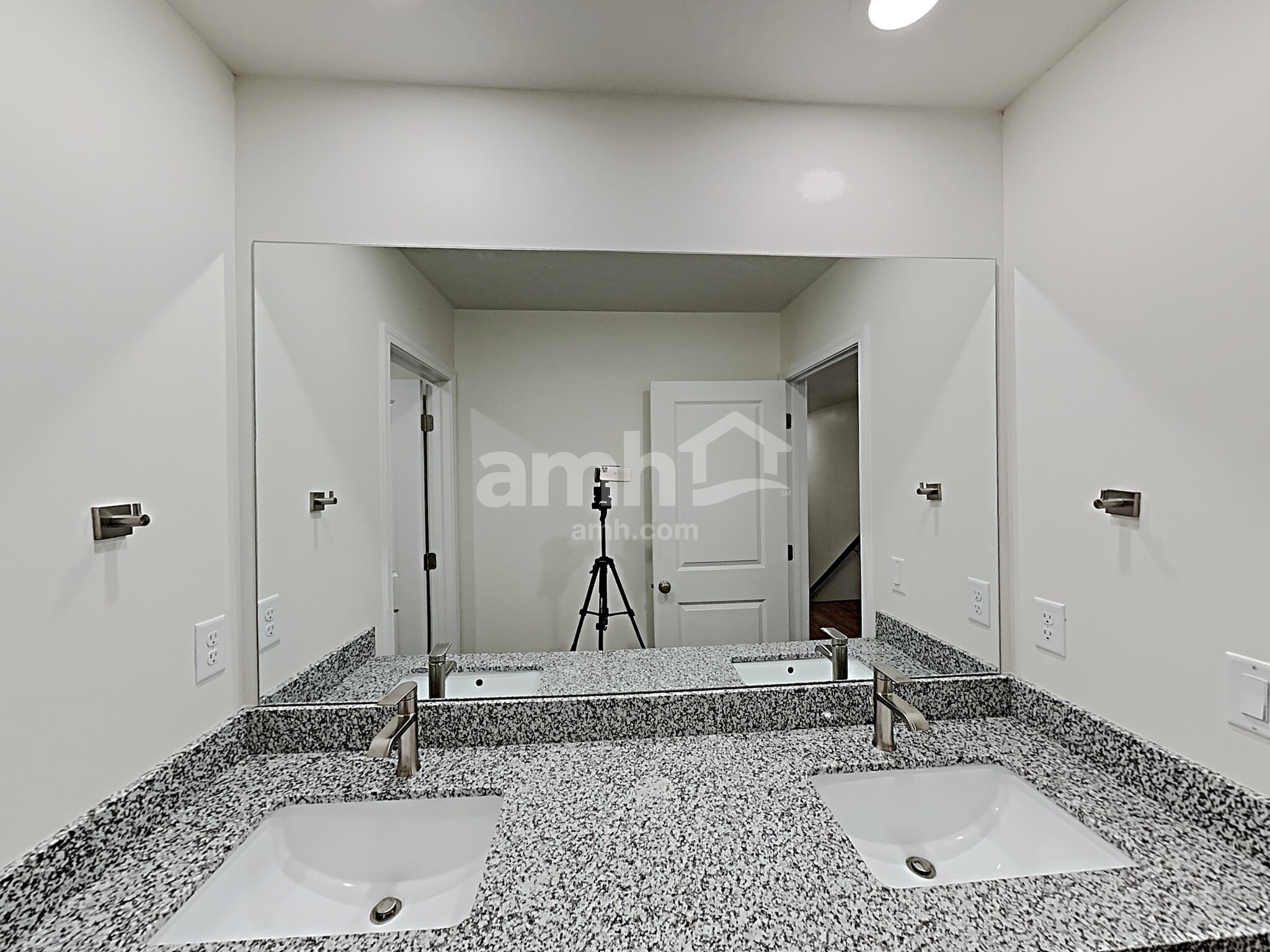 Building Photo - 2671 W 3400 S