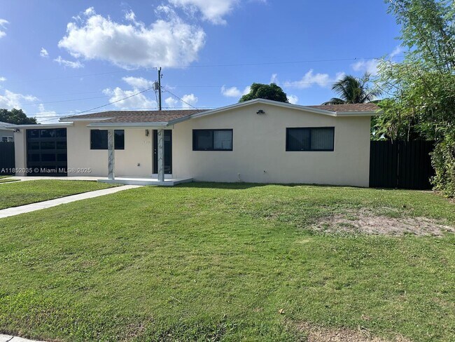 Building Photo - 12451 SW 191st Terrace