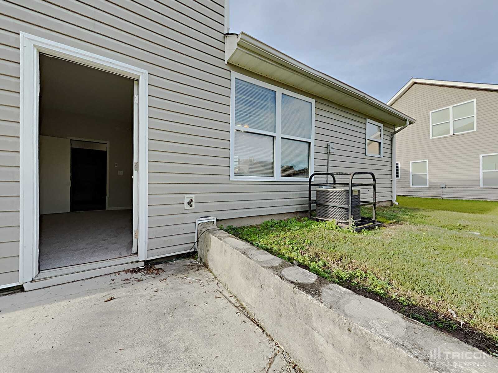 Building Photo - 5195 Bridle Point Pkwy