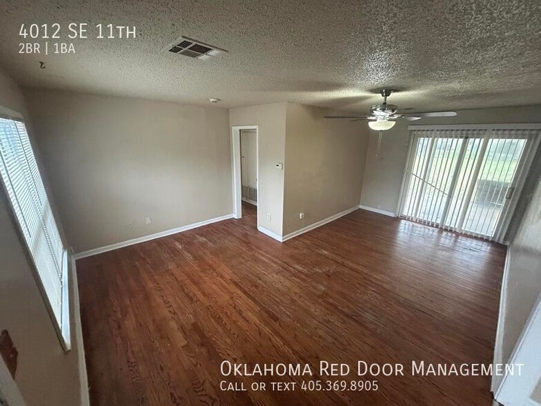 Building Photo - 4012 SE 11th St