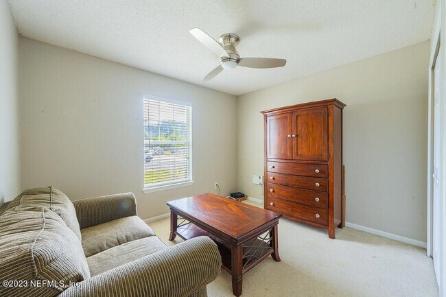 Building Photo - 11123 Bugatti Ct
