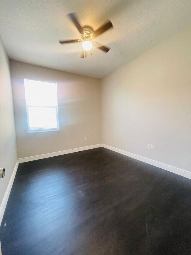 Building Photo - Tuscany Preserve-1645 Cumin Dr Kissimmee FL 34759