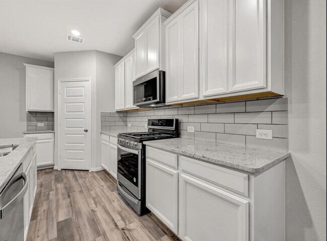 Building Photo - 216 Cresta Cv Ct