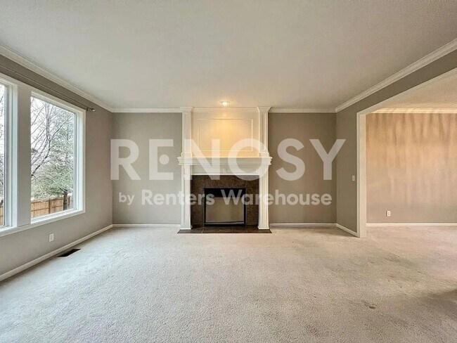 Building Photo - 5 Bedroom Home in Overland Park