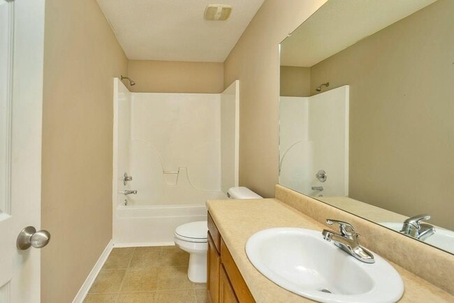 Building Photo - 8900 Winter Ct
