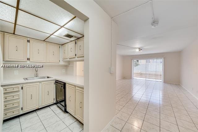 Building Photo - 4848 NW 24th Ct