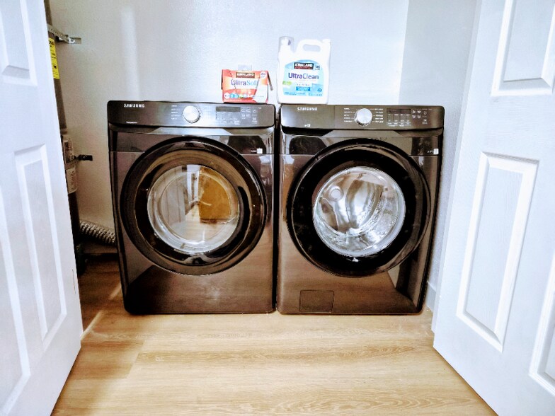 Building Photo - 1200 W Edmundson Ave