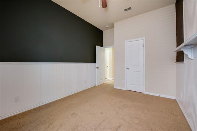 Building Photo - 8856 Devonshire Dr