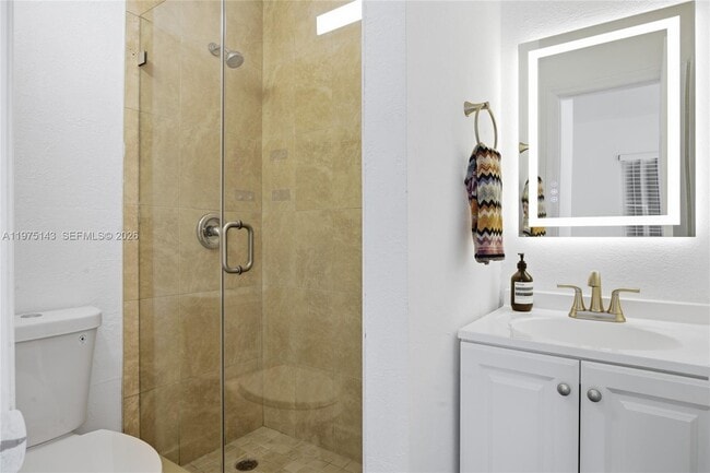 Building Photo - 2761 SW 33rd Ct