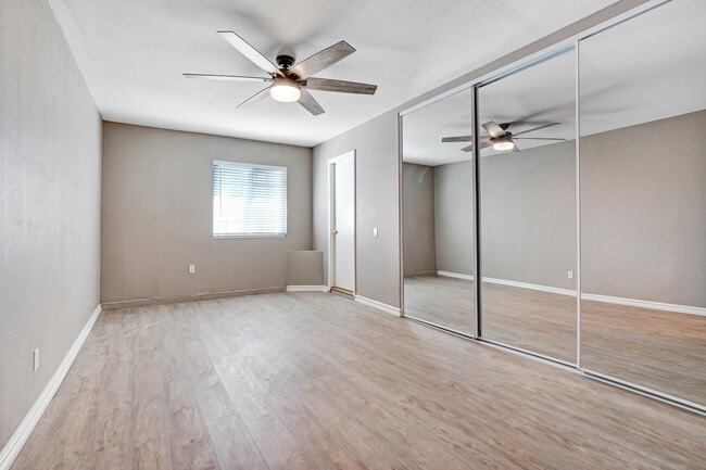 Building Photo - 6682 Ventura Ct