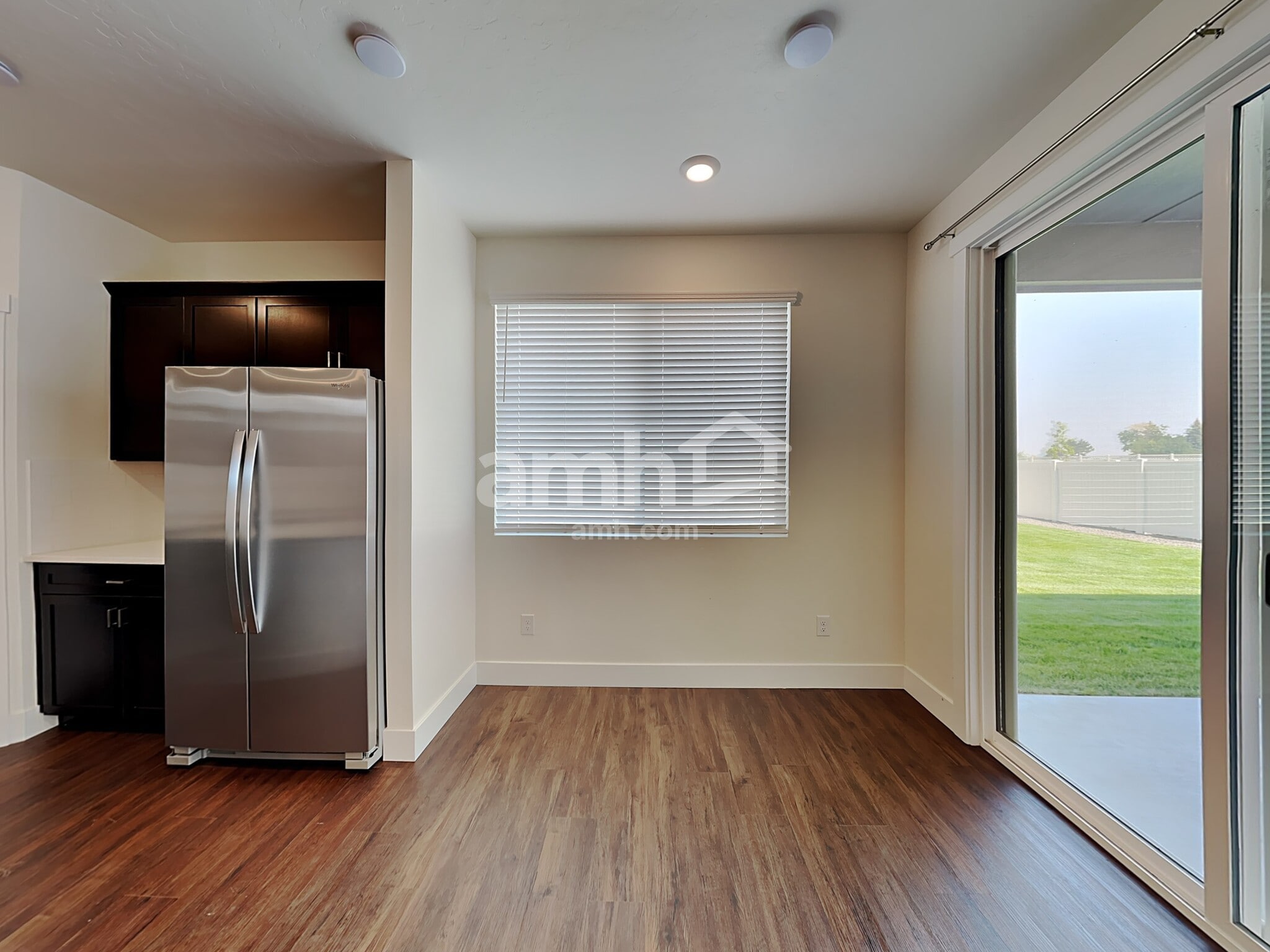 Building Photo - 9444 Wabash St