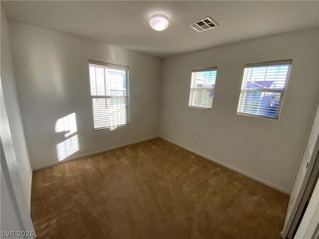 Building Photo - 9272 Weeping Water Ave