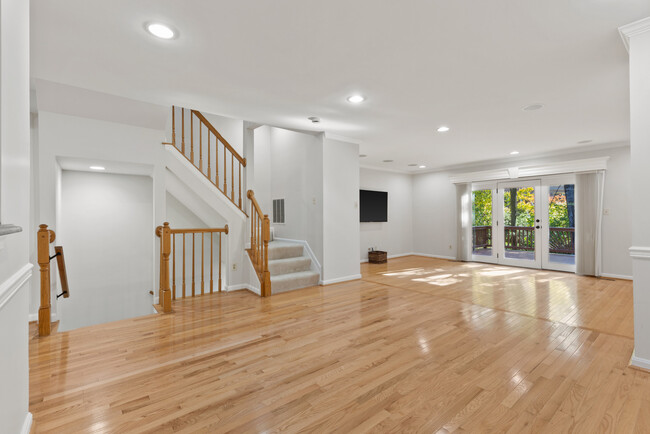 Dinning Room - 1021 Hidden Moss Dr