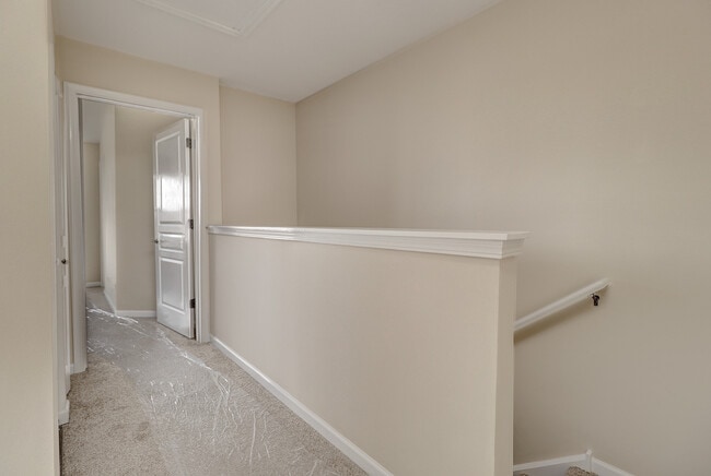 Building Photo - 14644 Paul Revere Ln