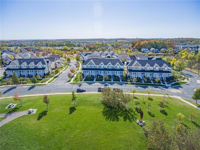 Building Photo - 2980 Clover Ridge Dr