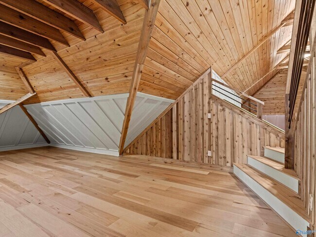 Building Photo - 180 Greystone Pass