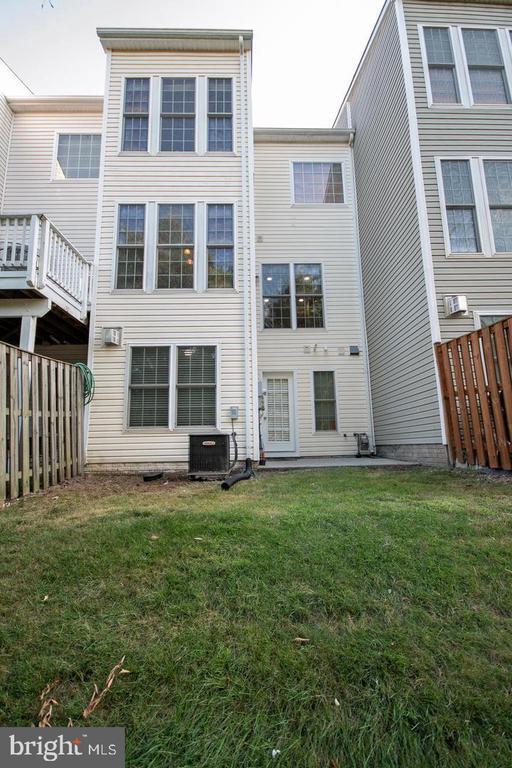 Building Photo - 2444 Terra Cotta Cir
