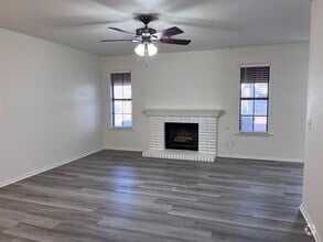 Building Photo - First Floor Condo - W. Tropicana Ave.