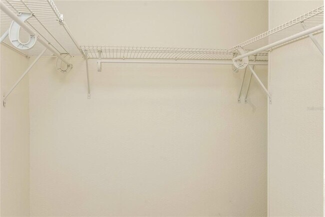 Building Photo - 7130 Chaucer Ln