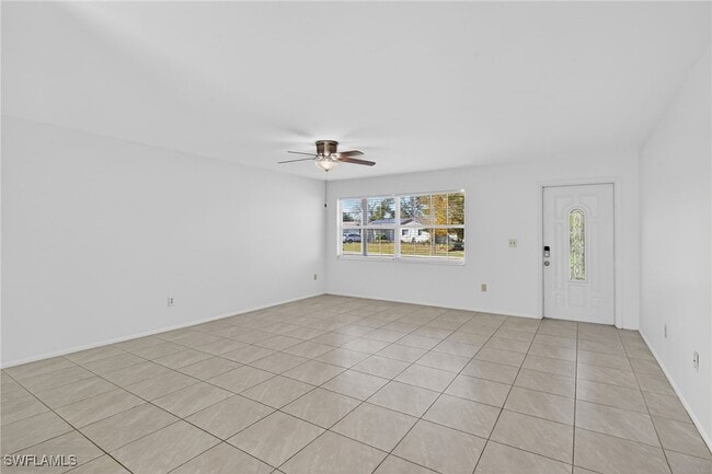 Building Photo - 3408 Poinciana St