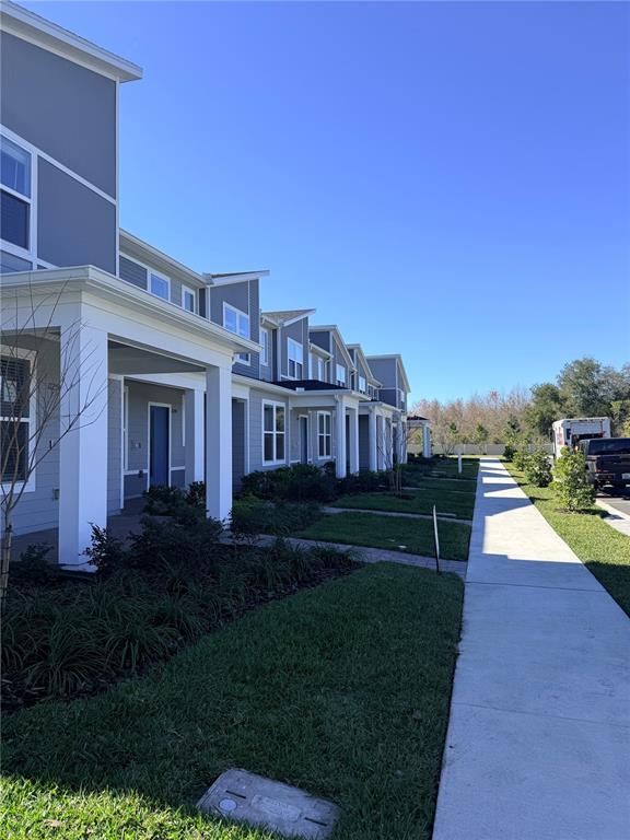 Building Photo - 11240 Blue Bay Dr