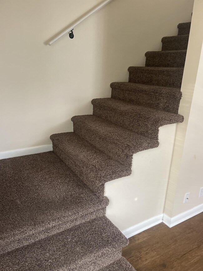 Building Photo - 638 Decatur Ave