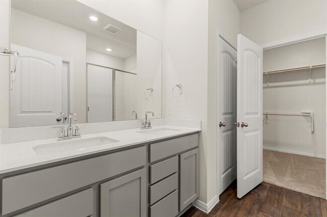 Building Photo - 112 Eagle Mountain Trl1