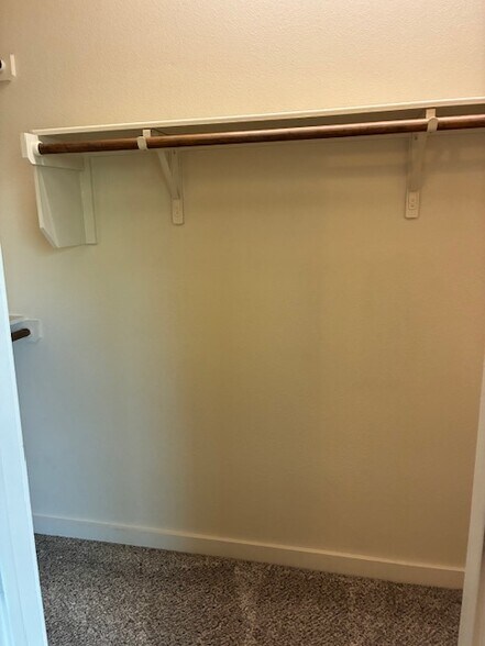 Building Photo - 3301 Lineage Loop