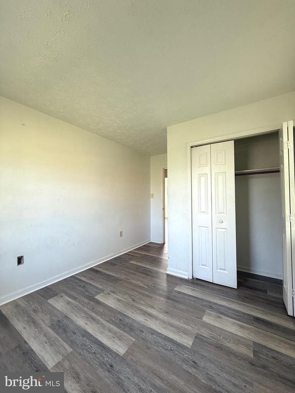 Building Photo - 21438 Manon Way
