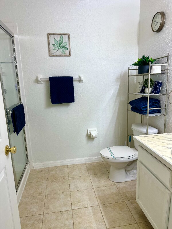 Building Photo - 1002 Gran Bahama Blvd