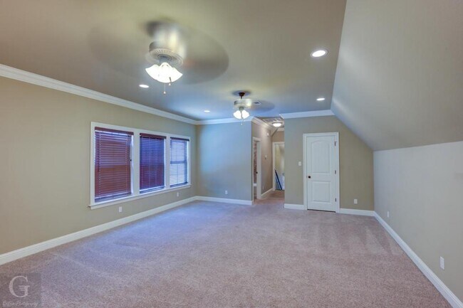 Building Photo - 3038 Sagefield Ln