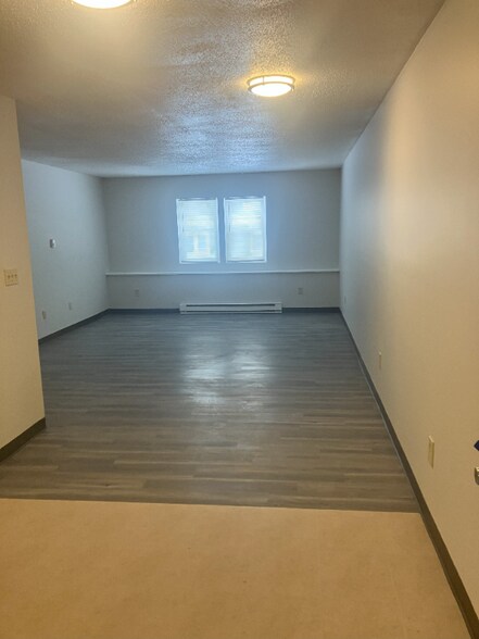 Building Photo - 6162 US-20
