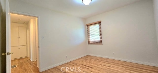Building Photo - 1230 N Altadena Dr