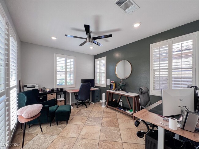 Building Photo - 7868 Arroyo Glen Ct