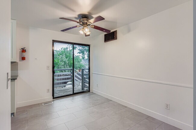 Building Photo - 4982 S Field Ct