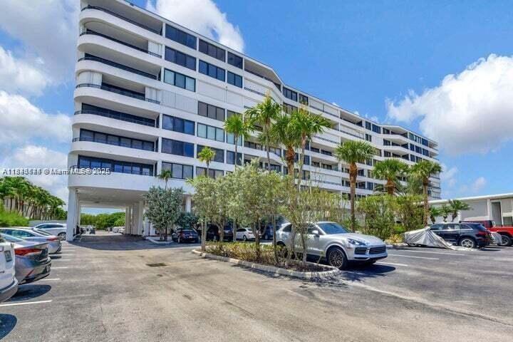 Primary Photo - 3589 S Ocean Blvd