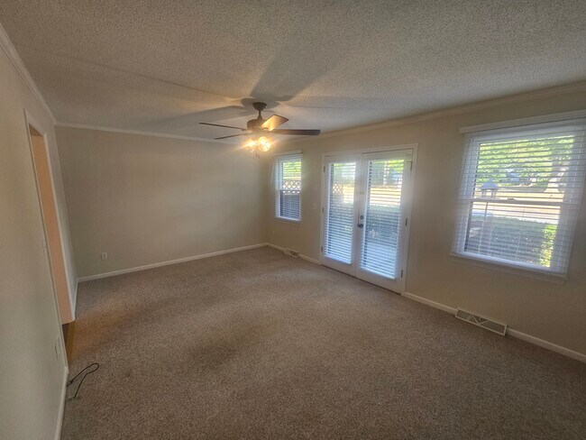 Building Photo - 103B Sunningdale